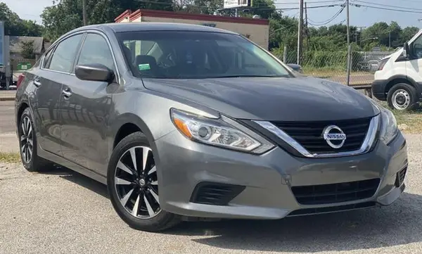 1N4AL3AP9HC169409 2017 NISSAN ALTIMA - Image 1