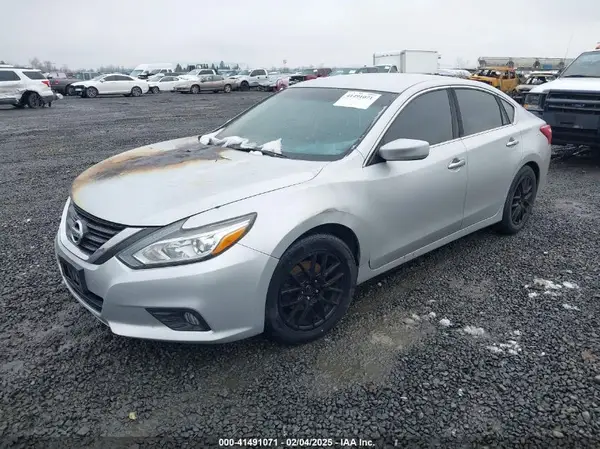 1N4AL3AP9HC170690 2017 NISSAN ALTIMA - Image 2