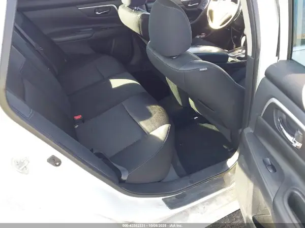 1N4AL3AP9HC170818 2017 NISSAN ALTIMA - Image 8