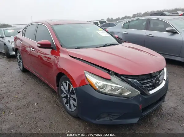 1N4AL3AP9HC173766 2017 NISSAN ALTIMA - Image 1