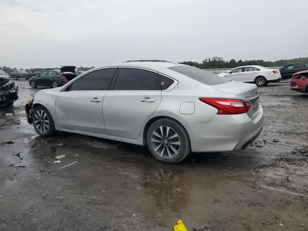 1N4AL3AP9HC174271 2017 NISSAN ALTIMA - Image 2