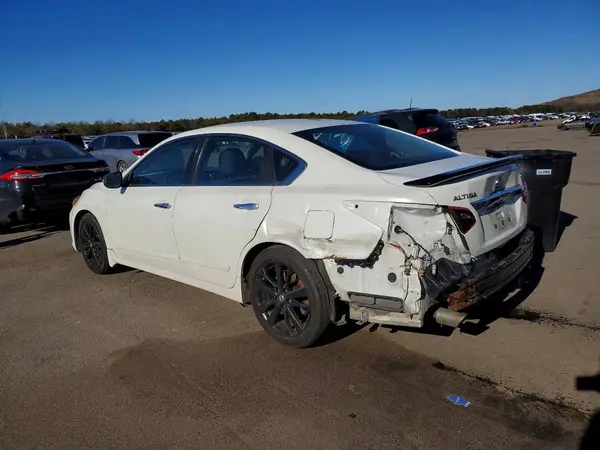 1N4AL3AP9HC175968 2017 NISSAN ALTIMA - Image 2