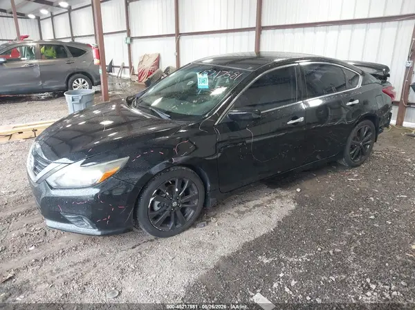 1N4AL3AP9HC176439 2017 NISSAN ALTIMA - Image 2