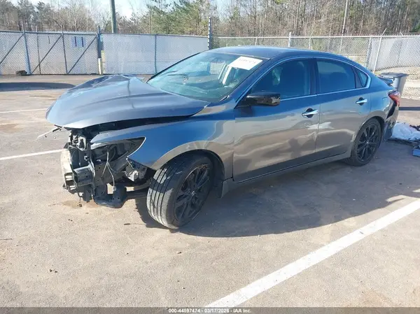 1N4AL3AP9HC176716 2017 NISSAN ALTIMA - Image 2