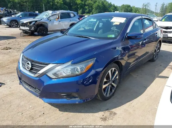 1N4AL3AP9HC179647 2017 NISSAN ALTIMA - Image 2