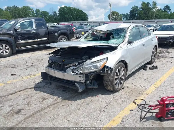 1N4AL3AP9HC180796 2017 NISSAN ALTIMA - Image 2