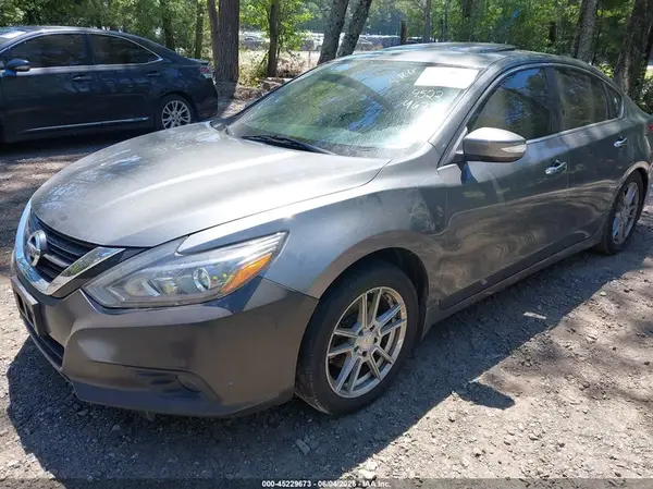 1N4AL3AP9HC181673 2017 NISSAN ALTIMA - Image 2