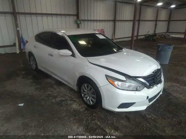 1N4AL3AP9HC182208 2017 NISSAN ALTIMA - Image 1