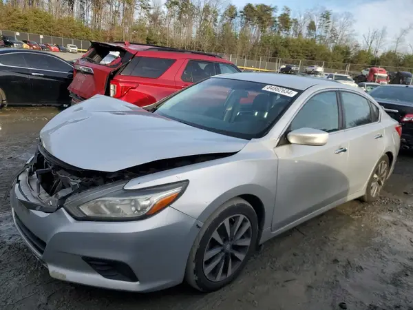 1N4AL3AP9HC185593 2017 NISSAN ALTIMA - Image 1