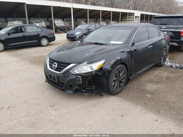 1N4AL3AP9HC188557 2017 NISSAN ALTIMA - Image 2