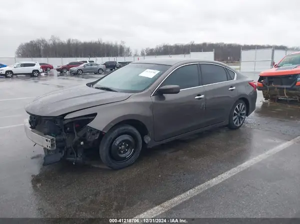 1N4AL3AP9HC190003 2017 NISSAN ALTIMA - Image 2