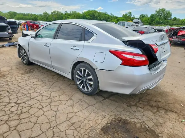 1N4AL3AP9HC192785 2017 NISSAN ALTIMA - Image 2