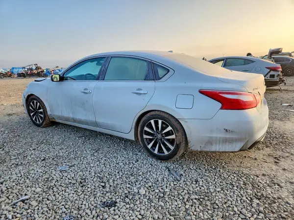 1N4AL3AP9HC193872 2017 NISSAN ALTIMA - Image 2