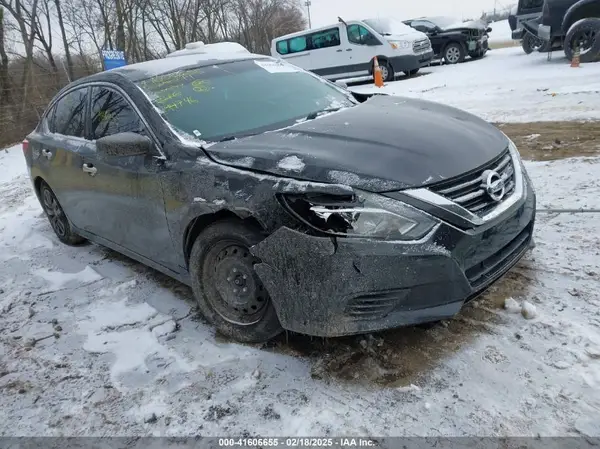1N4AL3AP9HC194746 2017 NISSAN ALTIMA - Image 1