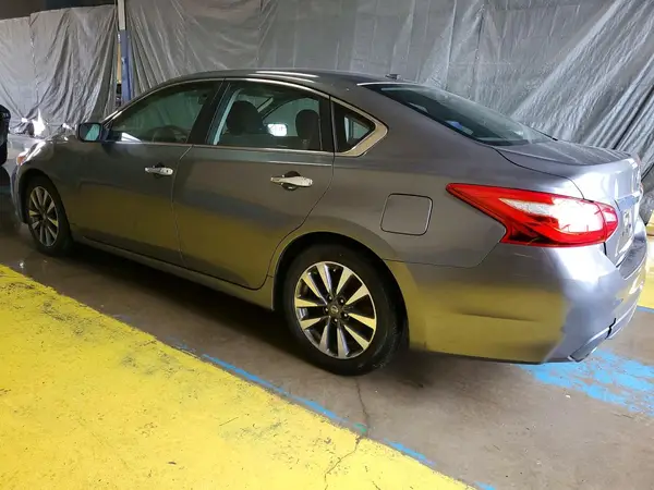 1N4AL3AP9HC194844 2017 NISSAN ALTIMA - Image 2