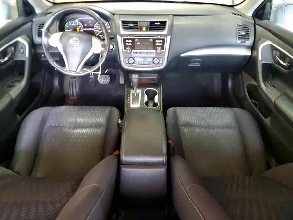 1N4AL3AP9HC194844 2017 NISSAN ALTIMA - Image 8