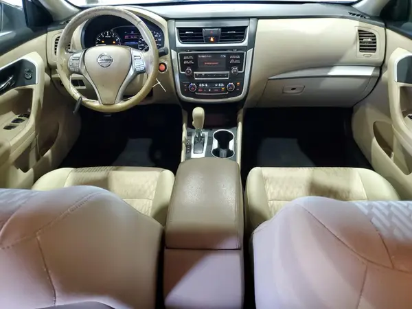 1N4AL3AP9HC197081 2017 NISSAN ALTIMA - Image 8