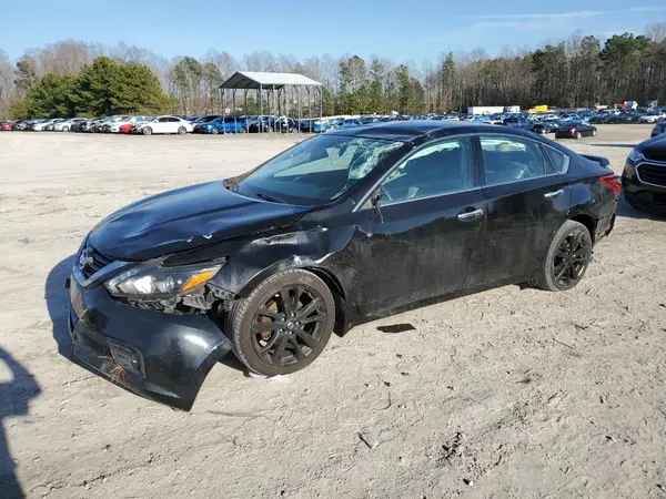 1N4AL3AP9HC197369 2017 NISSAN ALTIMA - Image 1