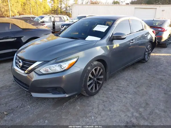 1N4AL3AP9HC197761 2017 NISSAN ALTIMA - Image 2