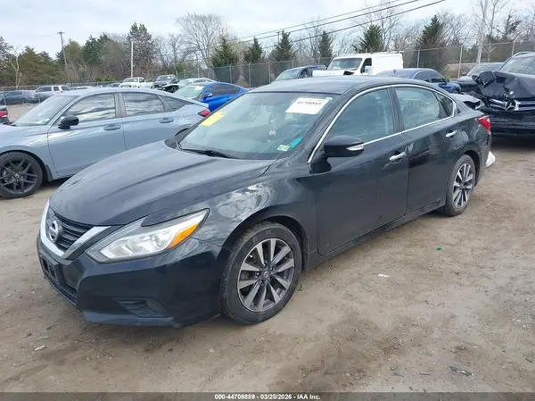 1N4AL3AP9HC198568 2017 NISSAN ALTIMA - Image 2
