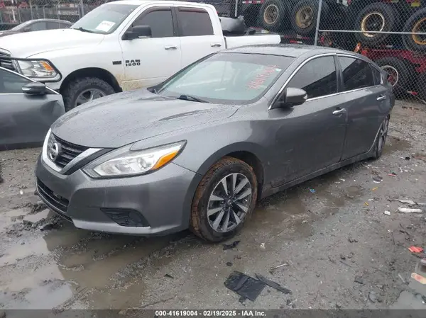 1N4AL3AP9HC200738 2017 NISSAN ALTIMA - Image 2