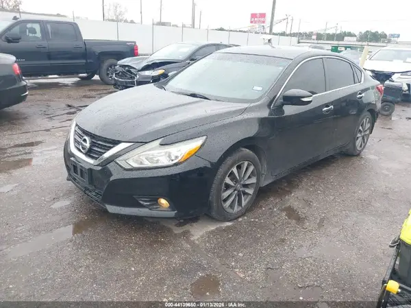 1N4AL3AP9HC201498 2017 NISSAN ALTIMA - Image 2