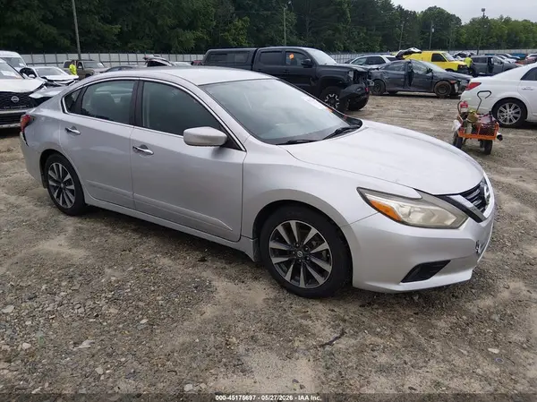 1N4AL3AP9HC201887 2017 NISSAN ALTIMA - Image 1