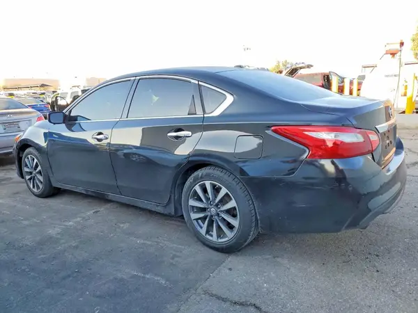 1N4AL3AP9HC202571 2017 NISSAN ALTIMA - Image 2