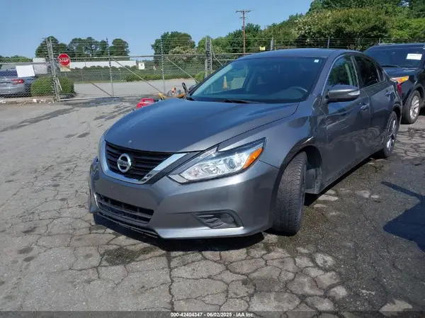 1N4AL3AP9HC203770 2017 NISSAN ALTIMA - Image 2
