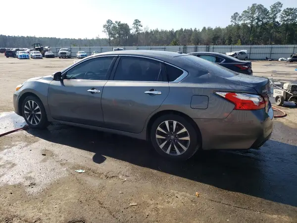 1N4AL3AP9HC206927 2017 NISSAN ALTIMA - Image 2