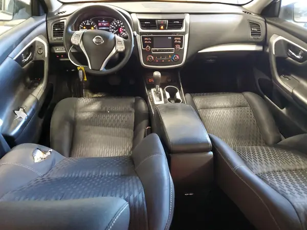 1N4AL3AP9HC208113 2017 NISSAN ALTIMA - Image 8
