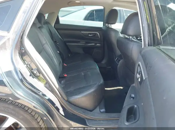 1N4AL3AP9HC210668 2017 NISSAN ALTIMA - Image 8