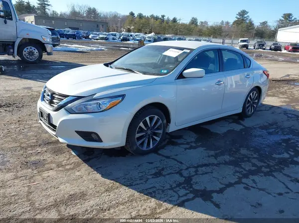 1N4AL3AP9HC213005 2017 NISSAN ALTIMA - Image 2