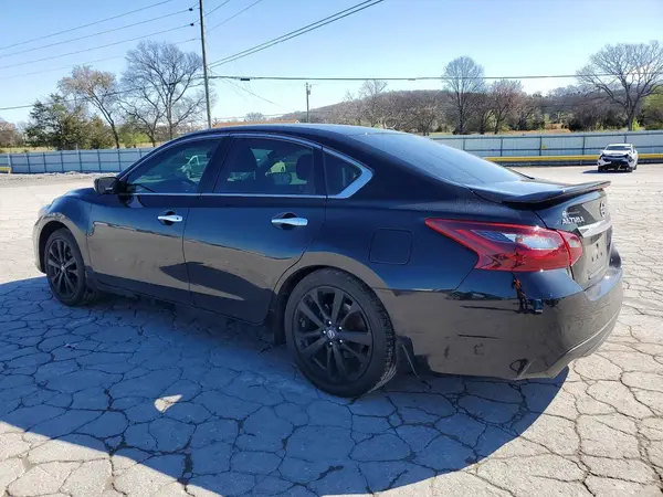 1N4AL3AP9HC214364 2017 NISSAN ALTIMA - Image 2