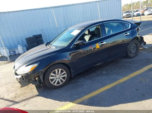 1N4AL3AP9HC216017 2017 NISSAN ALTIMA - Image 2