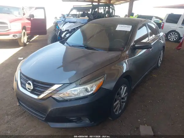 1N4AL3AP9HC216423 2017 NISSAN ALTIMA - Image 2