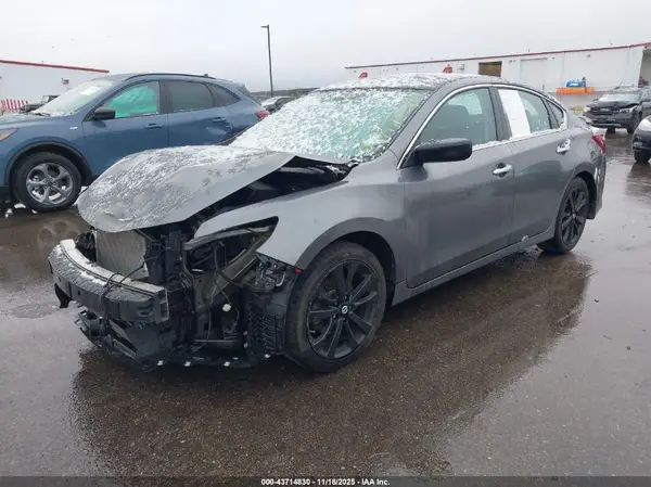 1N4AL3AP9HC217202 2017 NISSAN ALTIMA - Image 2