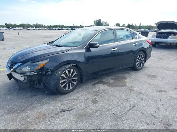 1N4AL3AP9HC219421 2017 NISSAN ALTIMA - Image 2