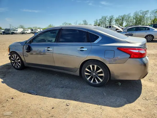 1N4AL3AP9HC219645 2017 NISSAN ALTIMA - Image 2