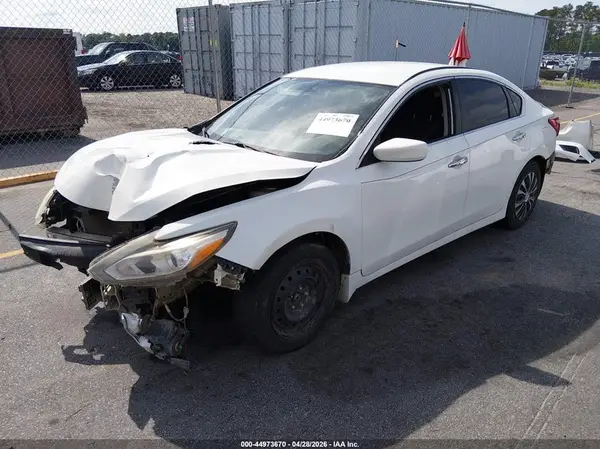 1N4AL3AP9HC221802 2017 NISSAN ALTIMA - Image 2
