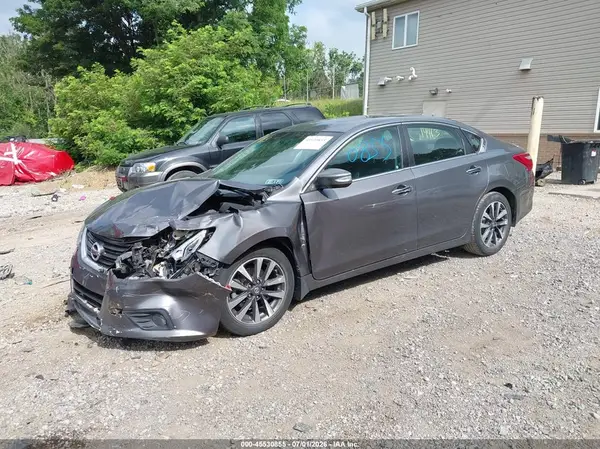 1N4AL3AP9HC224943 2017 NISSAN ALTIMA - Image 2