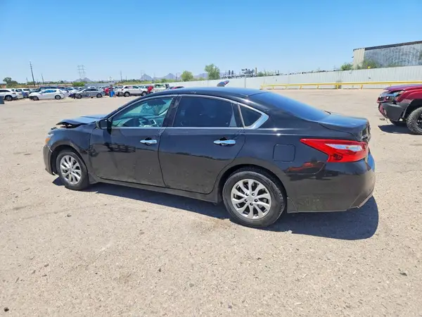 1N4AL3AP9HC227972 2017 NISSAN ALTIMA - Image 2