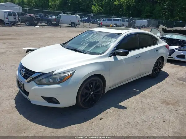1N4AL3AP9HC229317 2017 NISSAN ALTIMA - Image 2