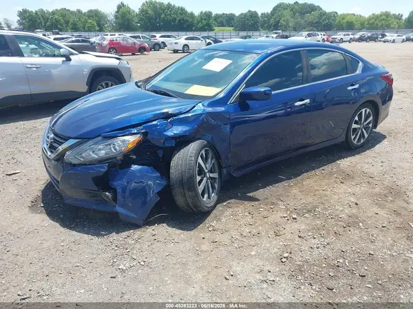 1N4AL3AP9HC230516 2017 NISSAN ALTIMA - Image 2