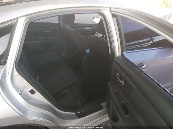 1N4AL3AP9HC235201 2017 NISSAN ALTIMA - Image 8