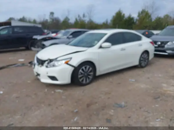 1N4AL3AP9HC235991 2017 NISSAN ALTIMA - Image 2