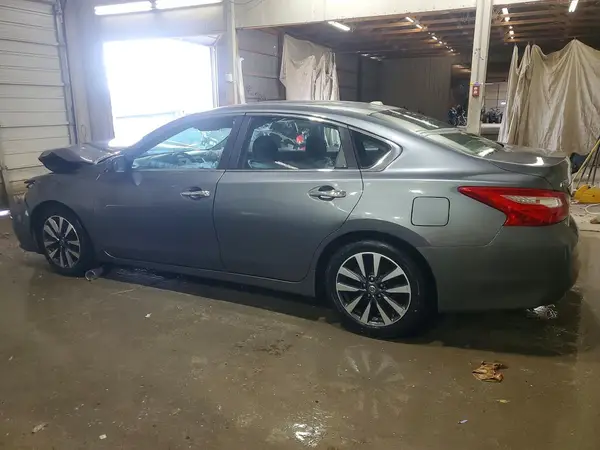 1N4AL3AP9HC237787 2017 NISSAN ALTIMA - Image 2