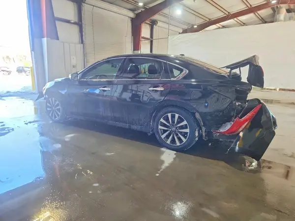 1N4AL3AP9HC241578 2017 NISSAN ALTIMA - Image 2