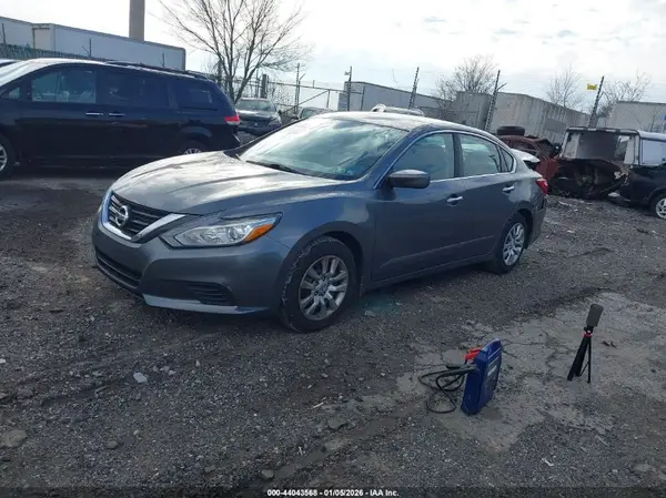 1N4AL3AP9HC241824 2017 NISSAN ALTIMA - Image 2