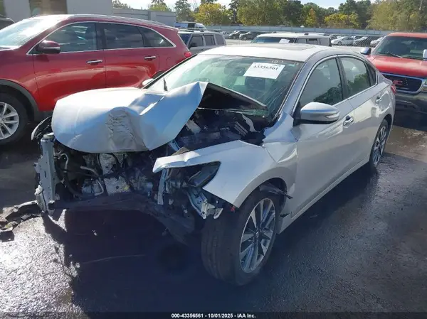 1N4AL3AP9HC242164 2017 NISSAN ALTIMA - Image 2